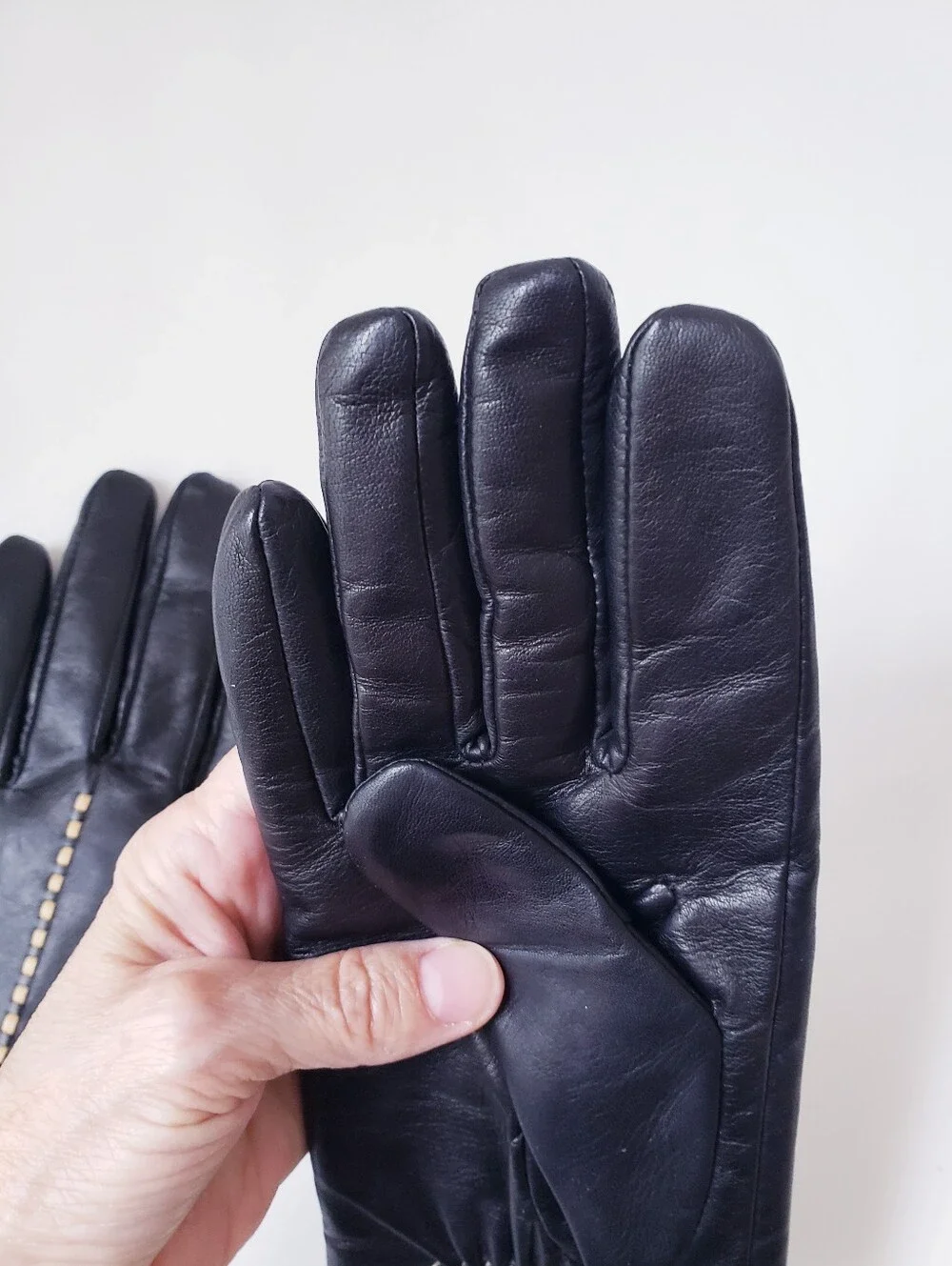 Vintage Adrienne Black Leather Gloves